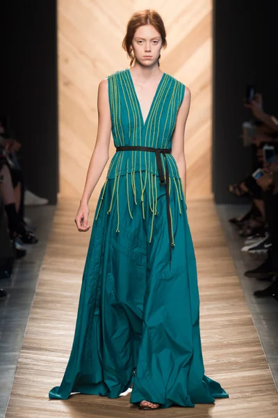 Look 55